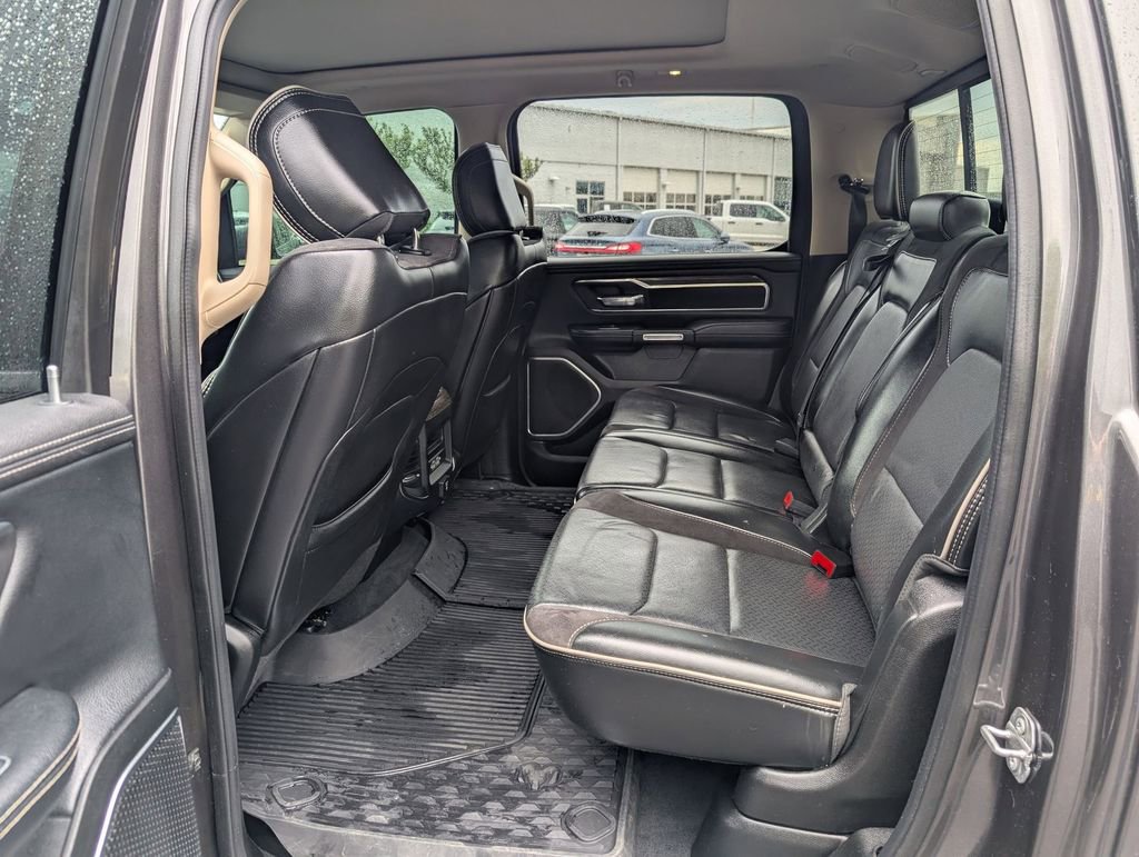 Used 2019 RAM 1500 Laramie AWD/4WD image 19