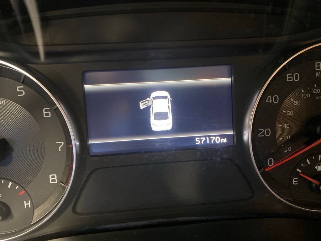 Used 2024 Kia Forte LXS FWD image 5