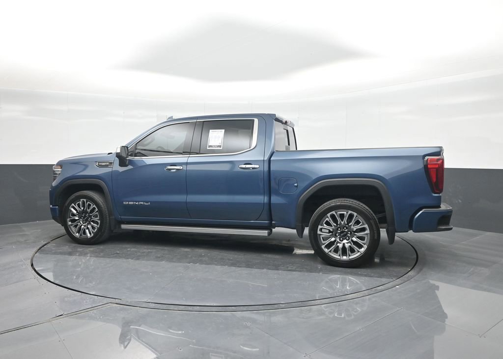 Used 2024 GMC Sierra 1500 Denali Ultimate image 4