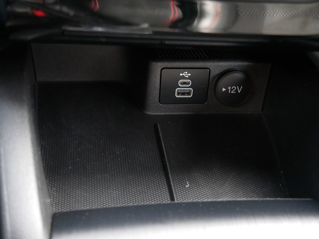 Certified 2024 Ford Escape ST-Line w/ Tech Pack #1 image 25