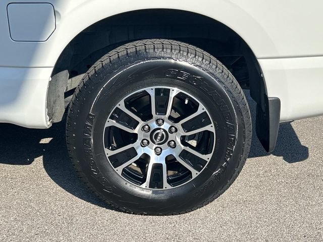 Used 2024 Nissan Titan SV w/ Accessory Utility Package AWD/4WD image 13