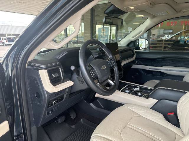 Certified 2023 Ford Expedition Platinum image 9