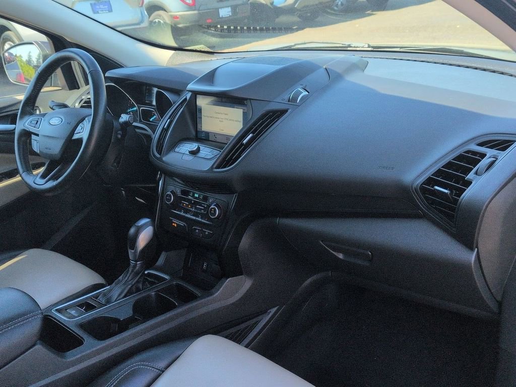 Certified 2019 Ford Escape SEL AWD/4WD image 30