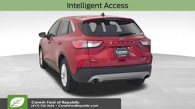 Certified 2022 Ford Escape SE FWD image 8