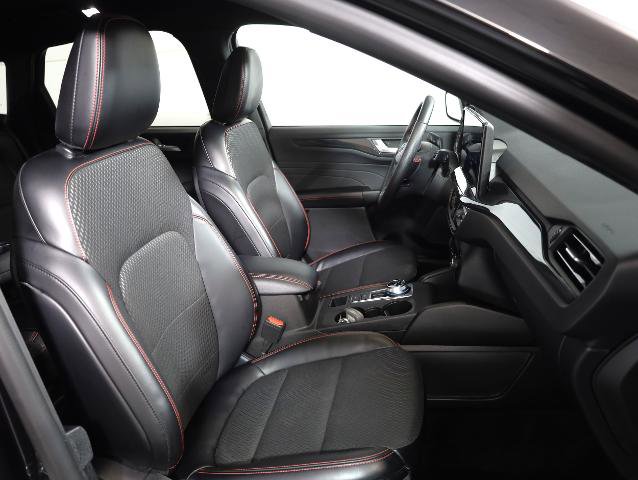 Certified 2024 Ford Escape ST-Line Select w/ Tech Pack #1 image 9