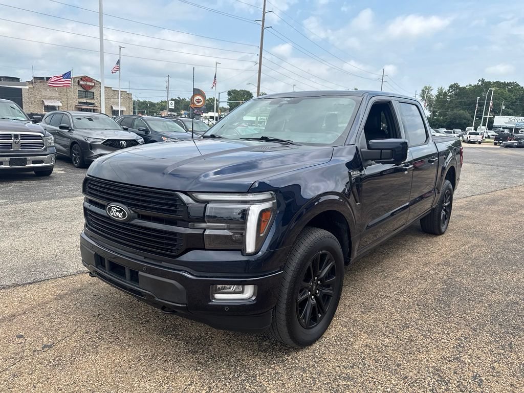 Certified 2025 Ford F150 Platinum w/ Equipment Group 702A High AWD/4WD image 9