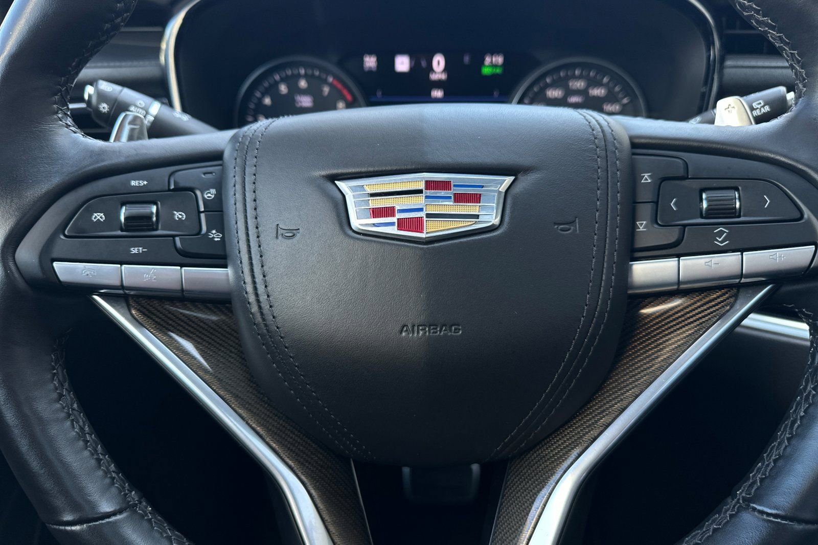 Used 2022 Cadillac XT6 Sport w/ Platinum Package image 24