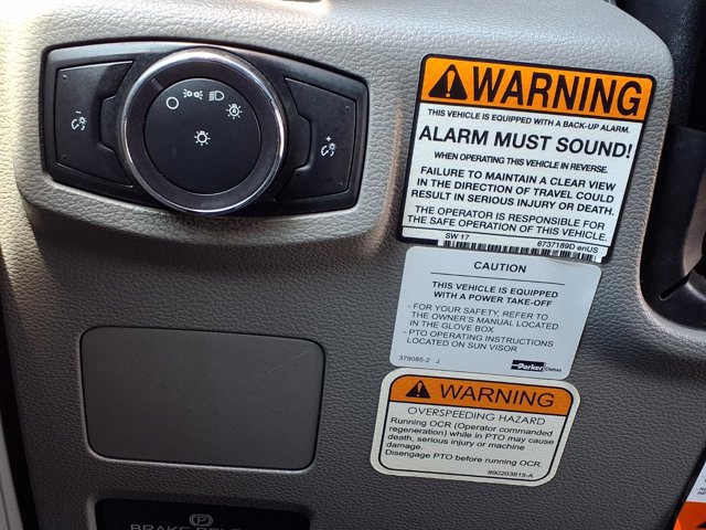 Certified 2019 Ford F350 XL w/ Power Equipment Group image 30