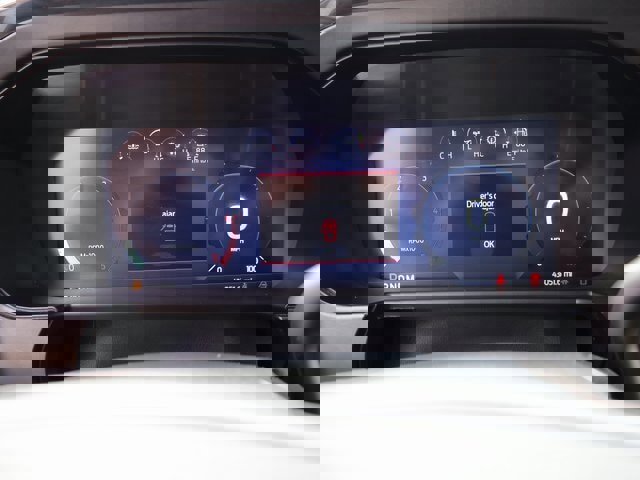 Certified 2023 Ford F350 Lariat w/ FX4 Off-Road Package image 32