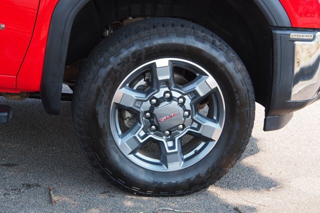 Used 2025 GMC Sierra 2500 SLE w/ Preferred Package AWD/4WD image 10