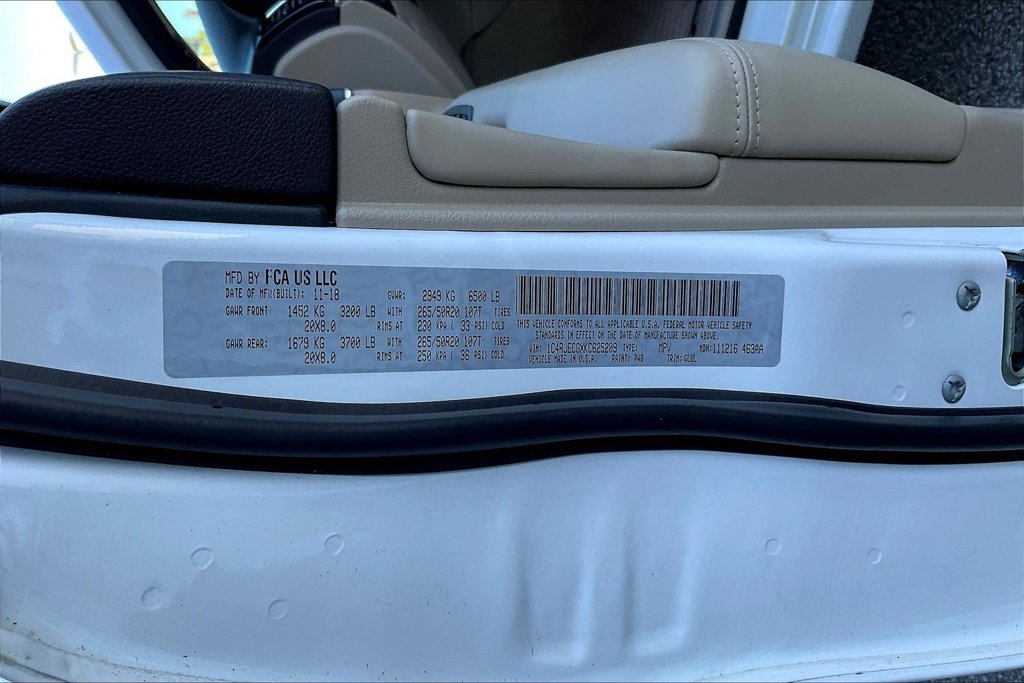 Used 2019 Jeep Grand Cherokee Overland RWD image 19