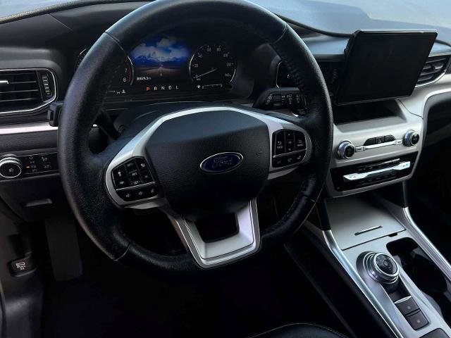 Certified 2021 Ford Explorer XLT w/ Equipment Group 202A image 14