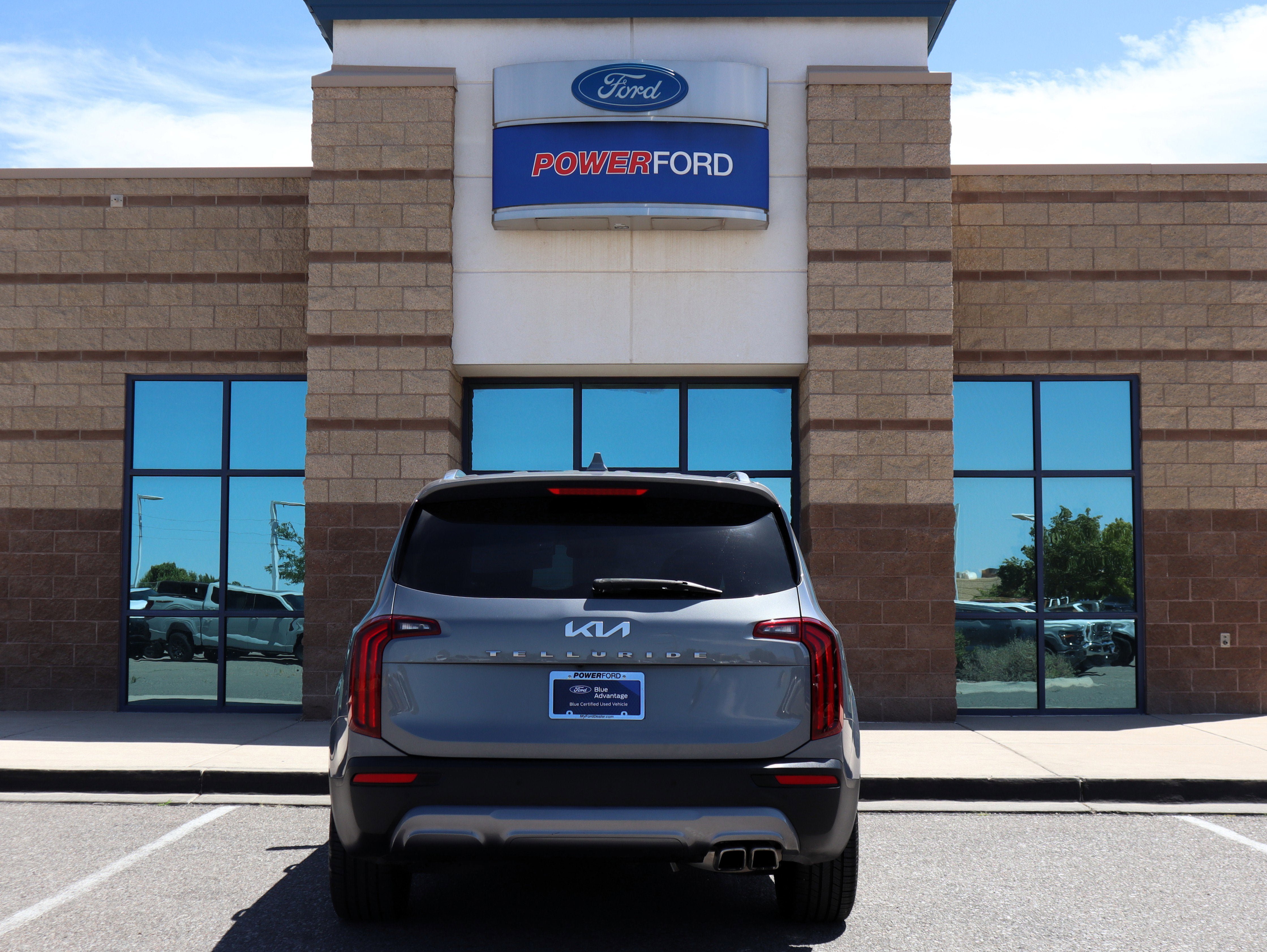 Used 2022 Kia Telluride SX FWD image 7