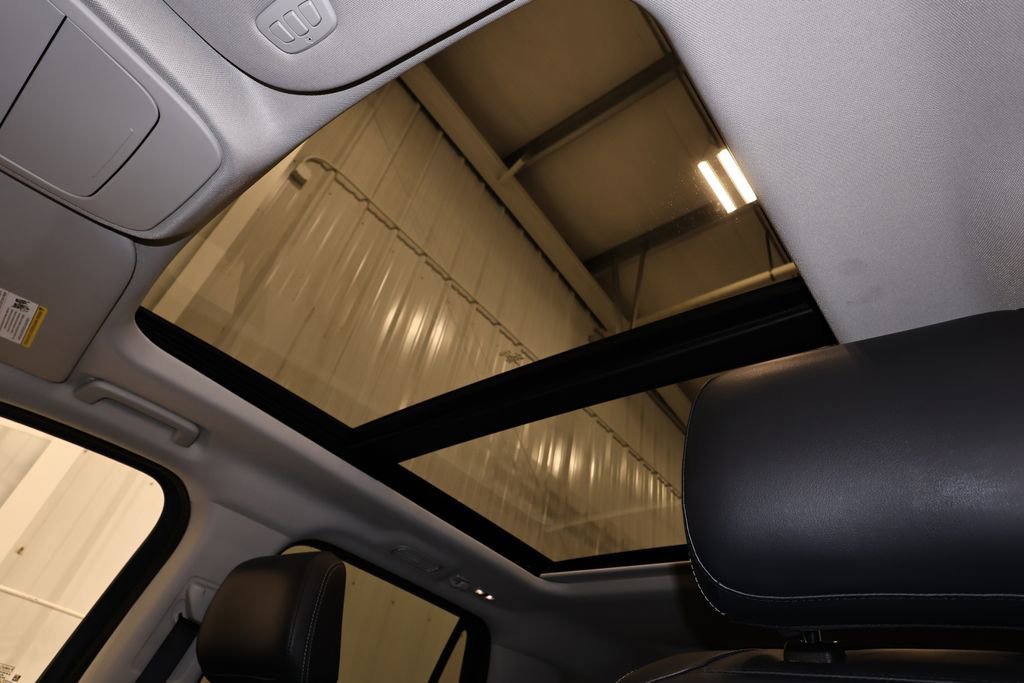 Certified 2025 Ford Expedition Max Platinum image 49