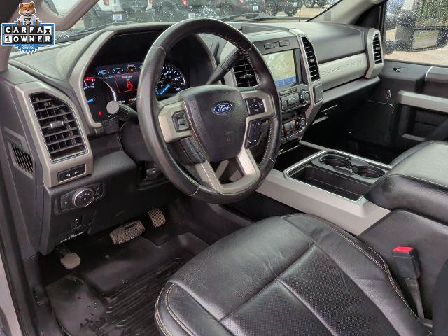 Certified 2020 Ford F550 4x4 Crew Cab Super Duty w/ Lariat Value Package image 25