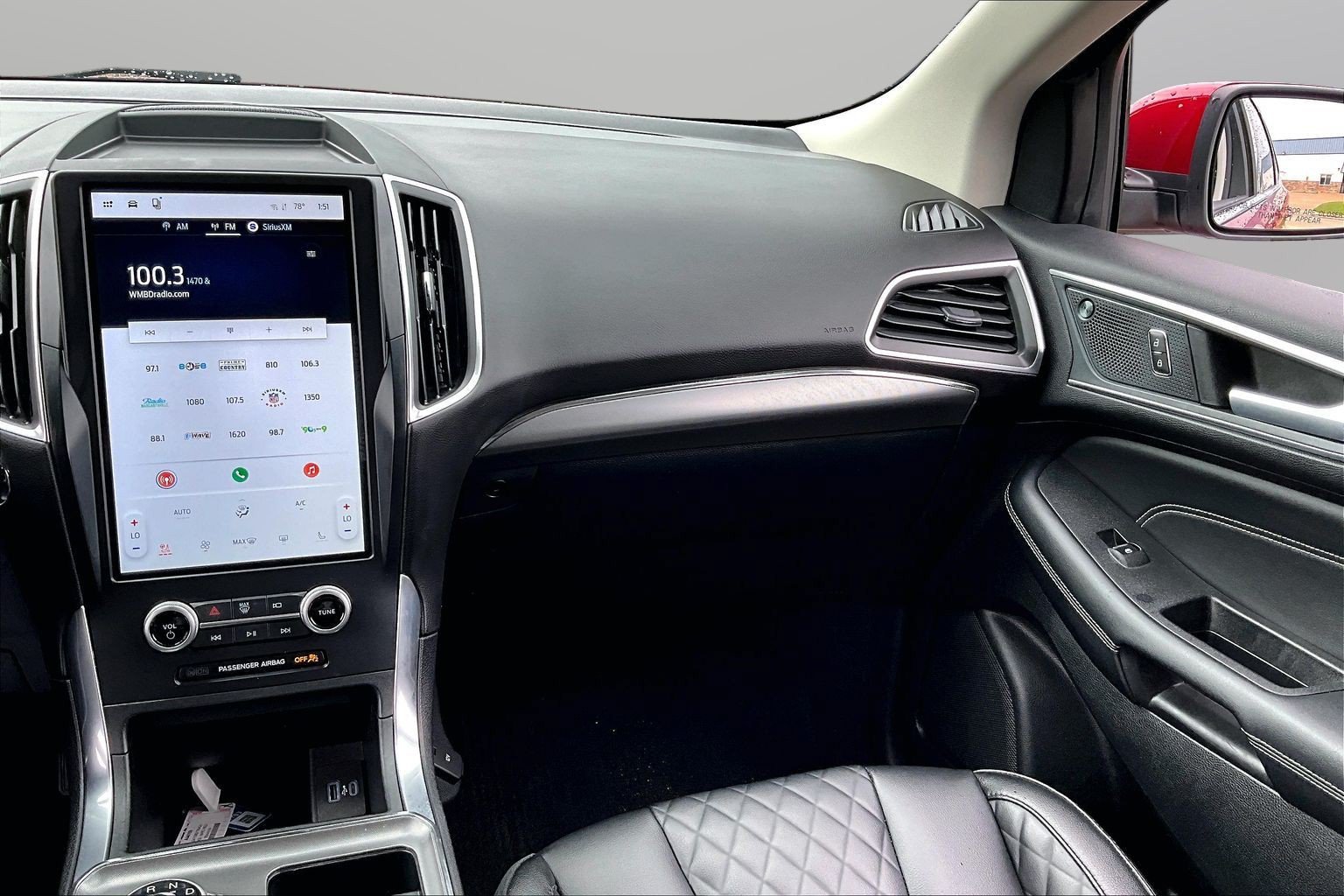 Certified 2024 Ford Edge Titanium AWD/4WD image 21