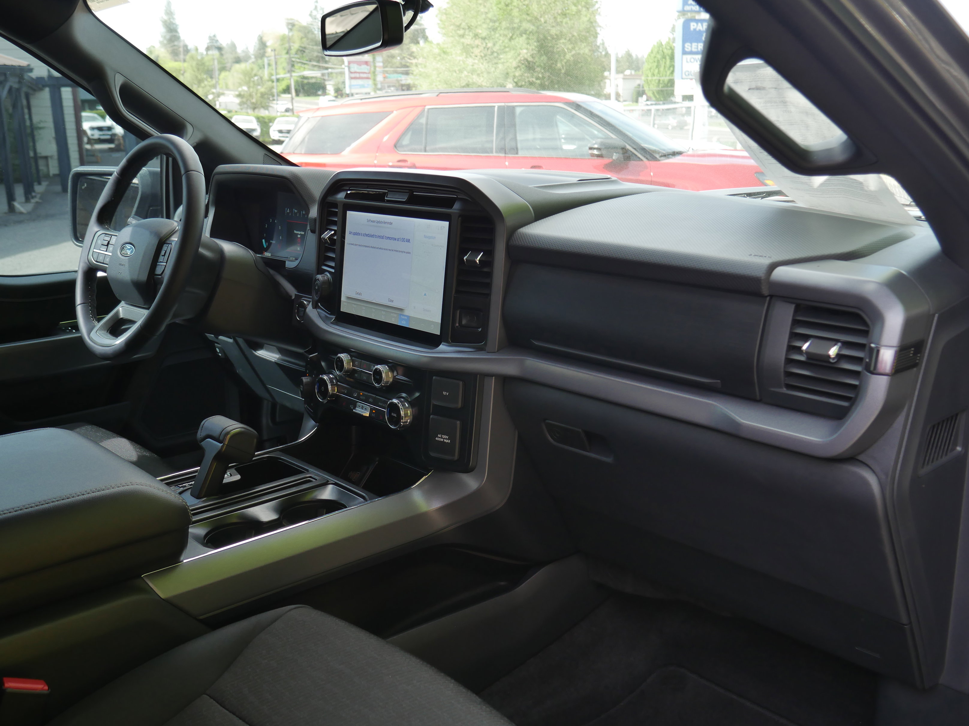 Certified 2025 Ford F150 XLT AWD/4WD image 28
