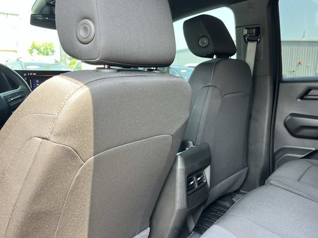 Used 2025 Chevrolet Colorado Trail Boss AWD/4WD image 23