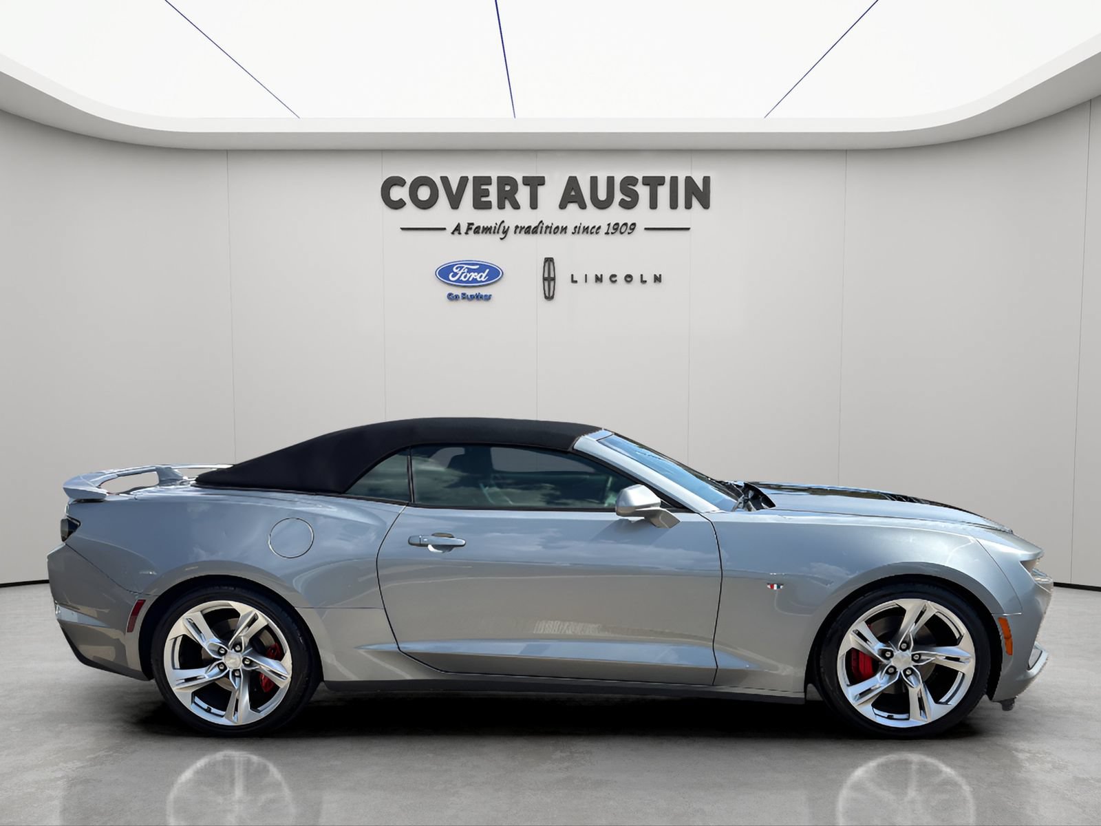 Used 2023 Chevrolet Camaro SS RWD image 5