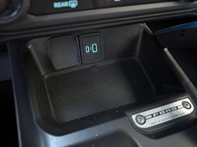 Certified 2022 Ford Bronco Black Diamond image 24