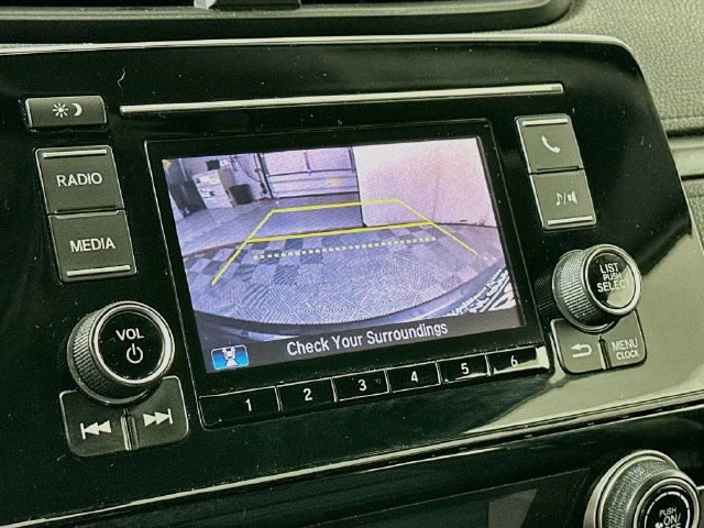 Used 2020 Honda CR-V LX image 17