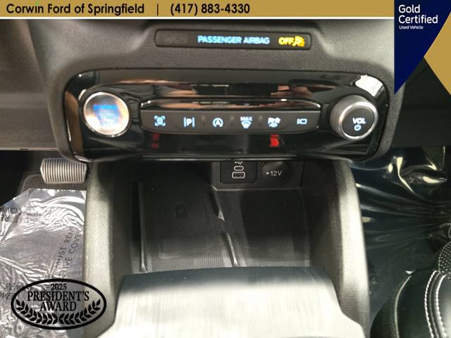 Certified 2024 Ford Escape Platinum AWD/4WD image 25