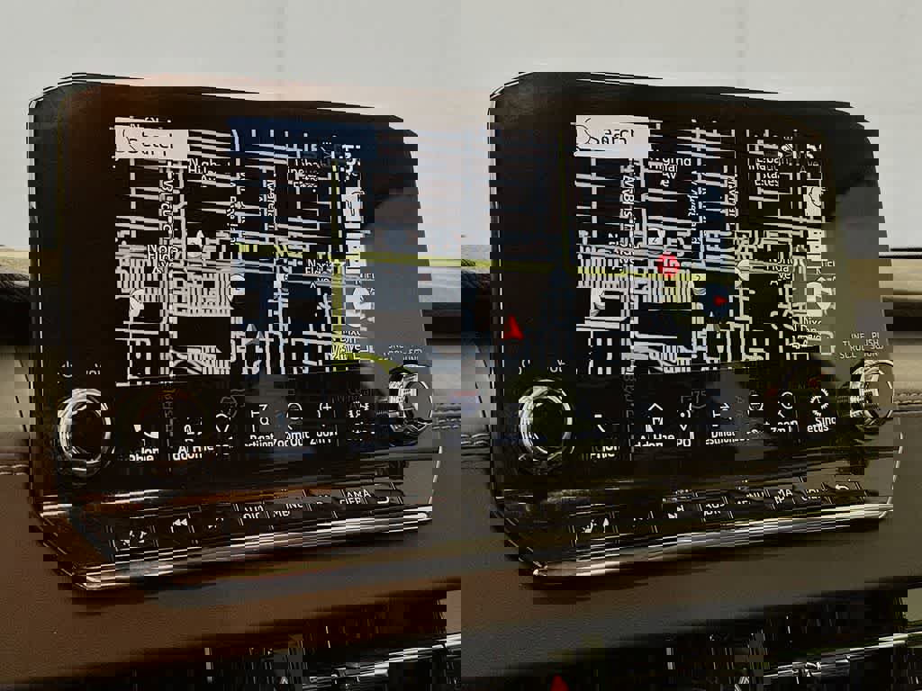 Used 2024 Mitsubishi Outlander SE image 27