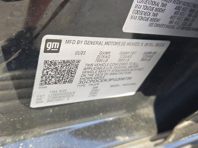 Used 2023 Chevrolet Silverado 1500 Custom Trail Boss AWD/4WD image 18