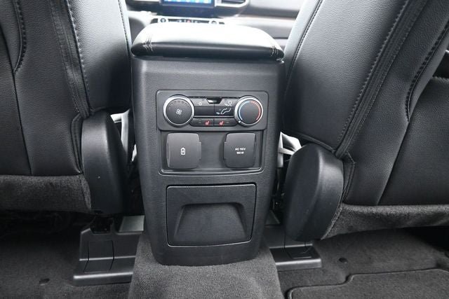 Certified 2022 Ford Explorer Limited w/ Equipment Group 301A AWD/4WD image 22