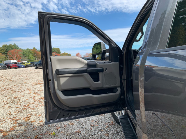 Certified 2022 Ford F250 XL w/ STX Appearance Package AWD/4WD image 14