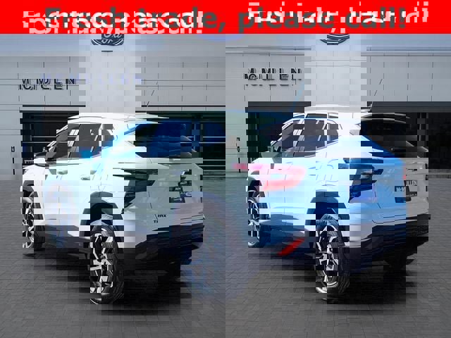 Used 2025 Chevrolet Trax RS w/ Driver Confidence Package image 5