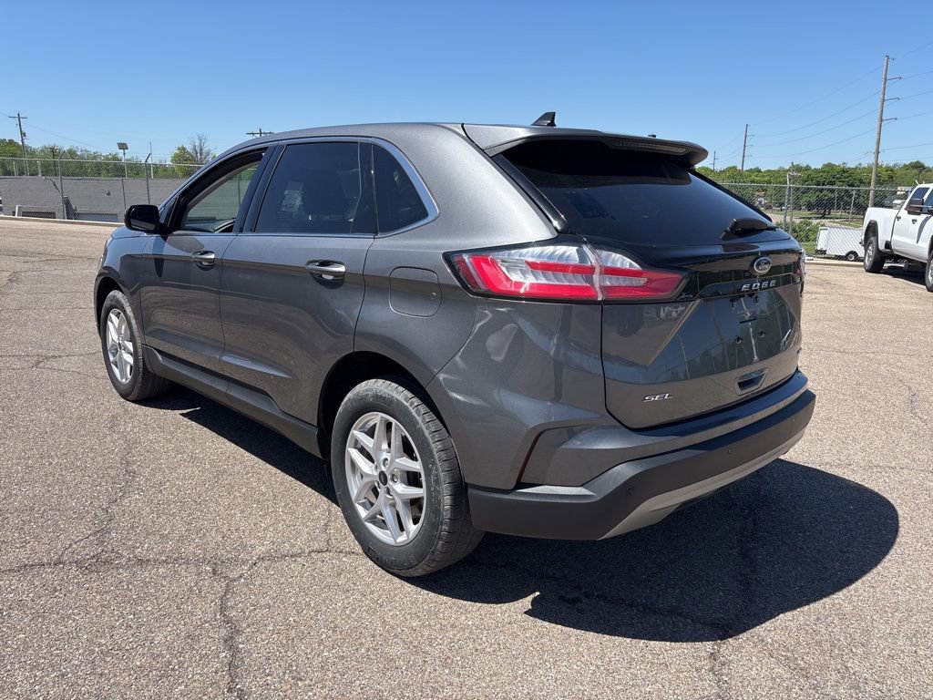 Certified 2023 Ford Edge SEL w/ Convenience Package AWD/4WD image 5
