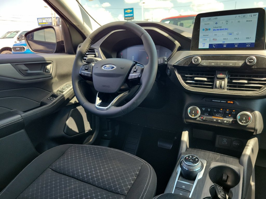 Certified 2023 Ford Escape Active AWD/4WD image 14