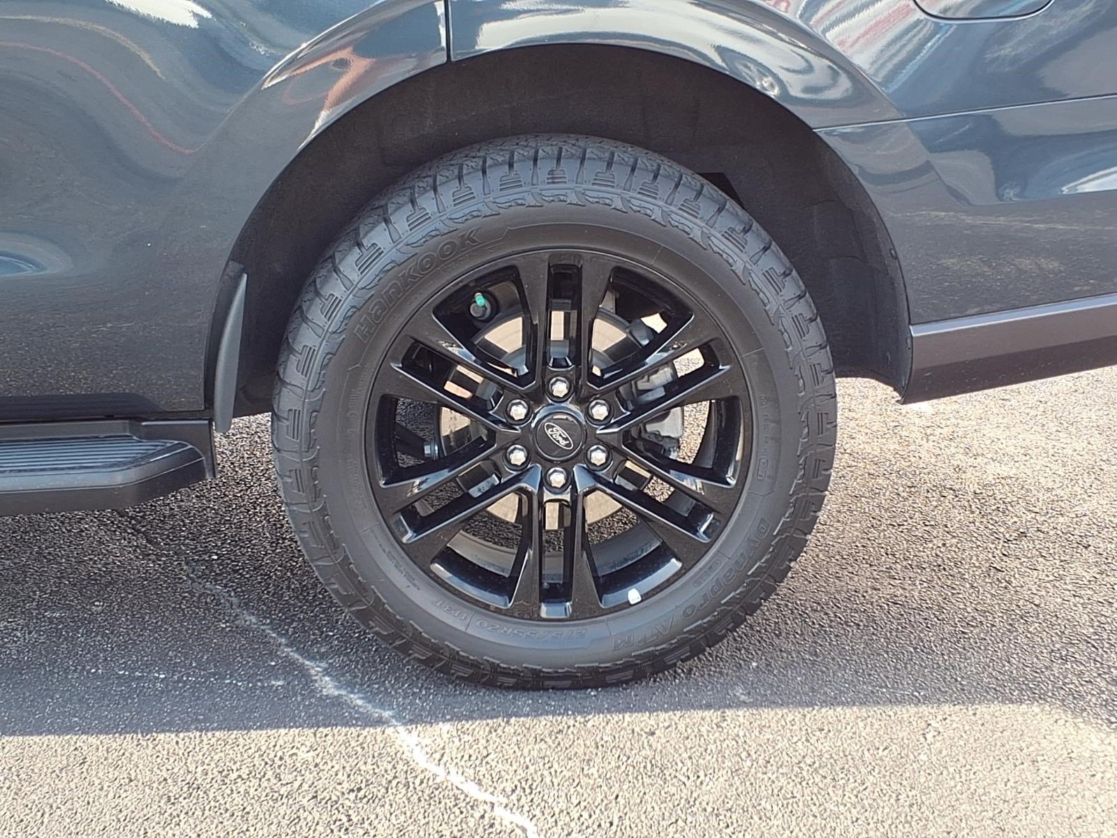 Certified 2024 Ford Expedition XLT RWD image 9