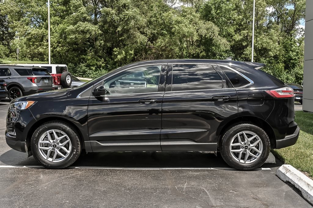 Certified 2024 Ford Edge SEL w/ Convenience Package AWD/4WD image 6