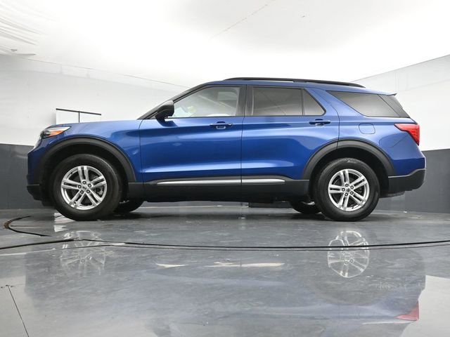 Certified 2023 Ford Explorer XLT w/ Equipment Group 202A AWD/4WD image 31