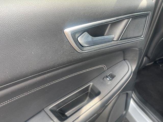 Certified 2024 Ford Edge Titanium image 16