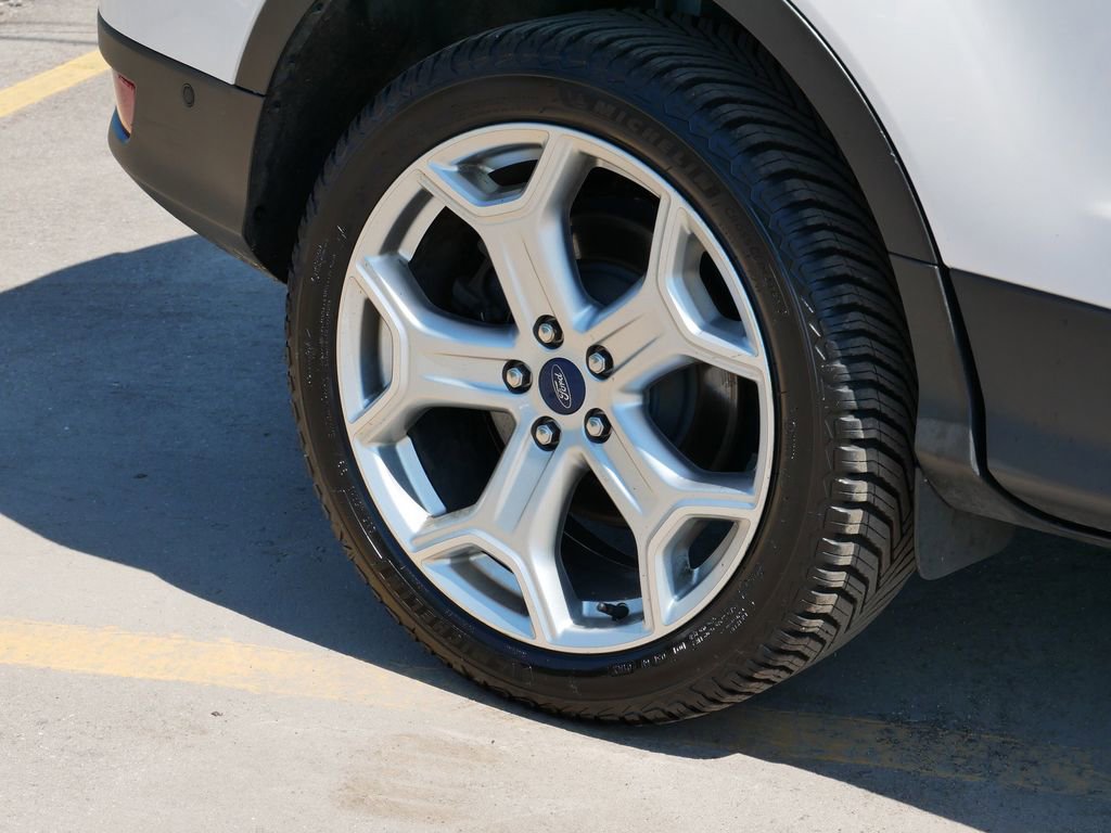 Certified 2019 Ford Escape Titanium AWD/4WD image 7