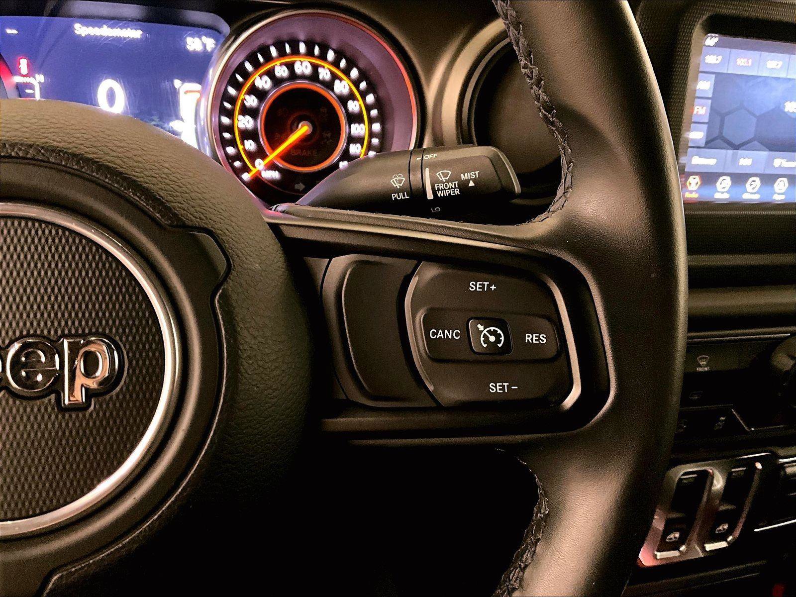 Used 2018 Jeep Wrangler Sport AWD/4WD image 18