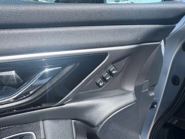 Used 2022 Subaru Legacy Limited AWD/4WD image 12