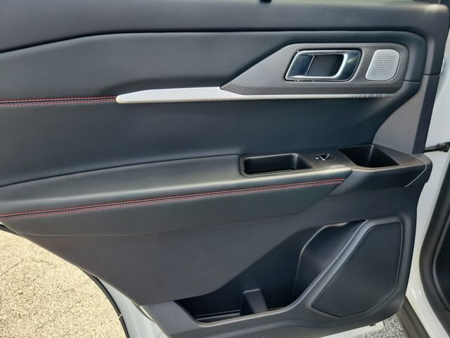 Certified 2025 Ford Explorer ST RWD image 19