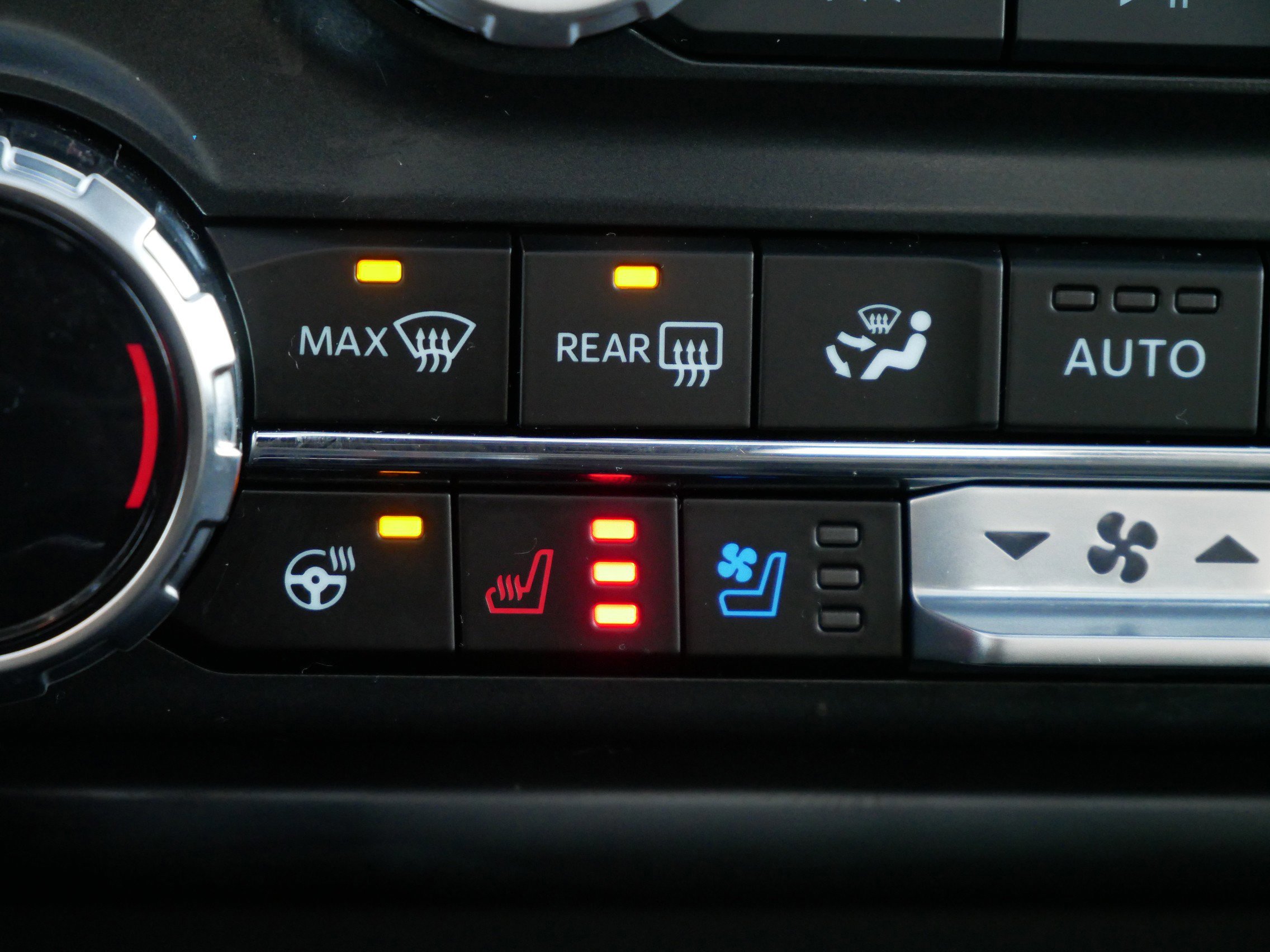 Certified 2024 Ford F150 Raptor image 25