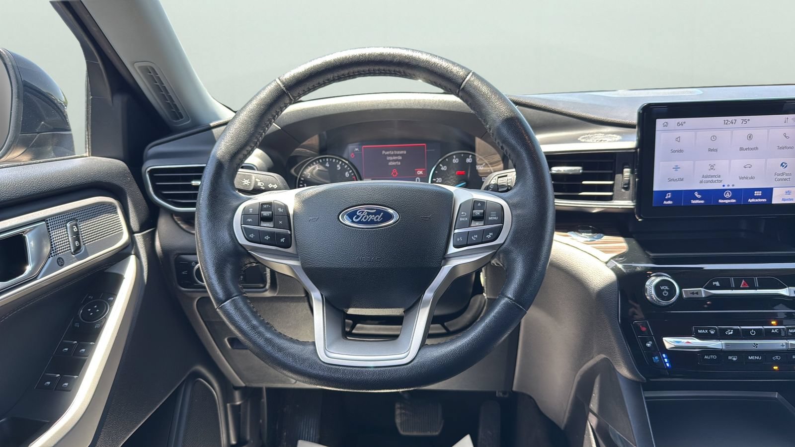 Certified 2024 Ford Explorer Limited RWD image 10