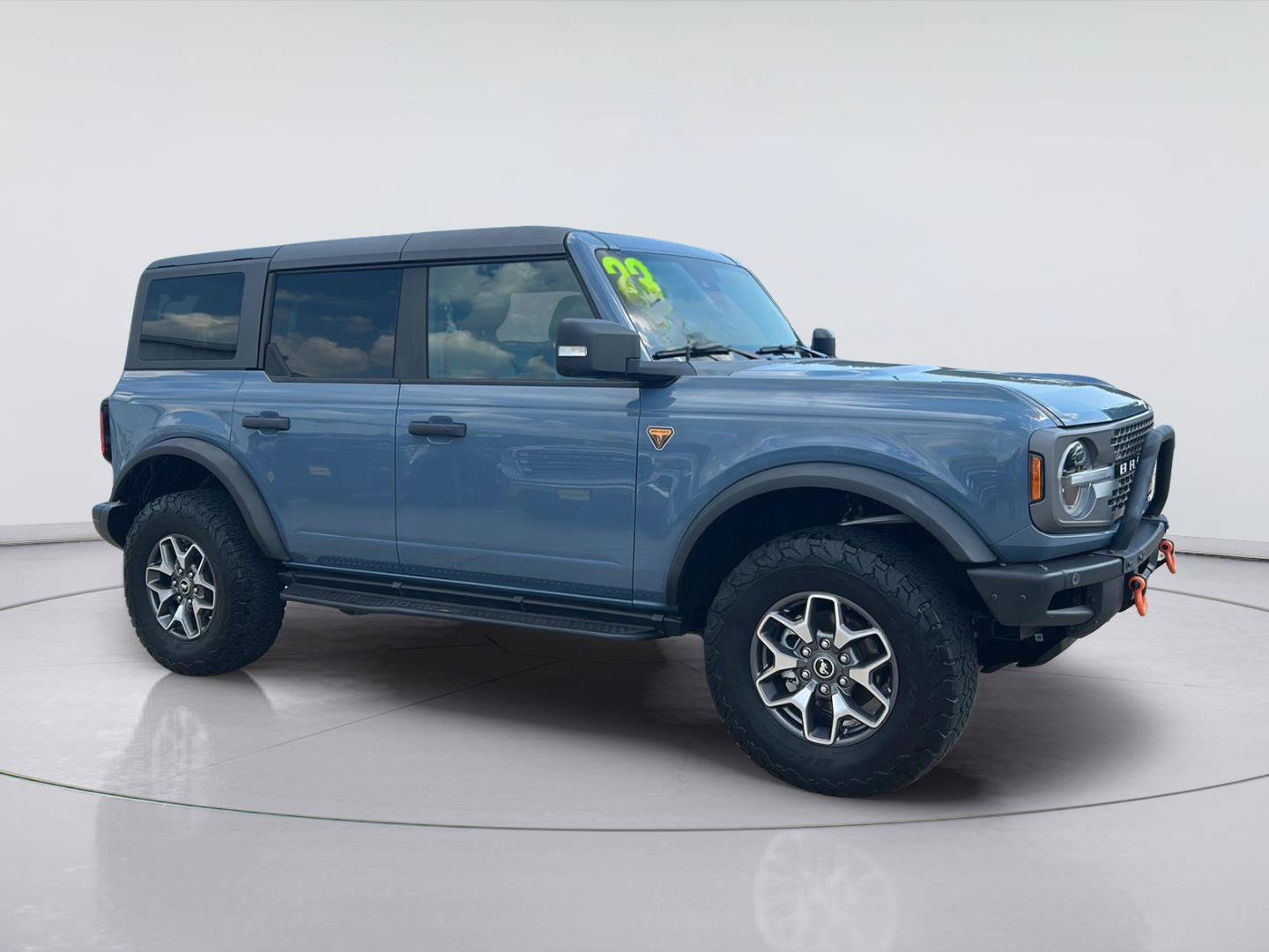 Certified 2023 Ford Bronco Badlands AWD/4WD image 3