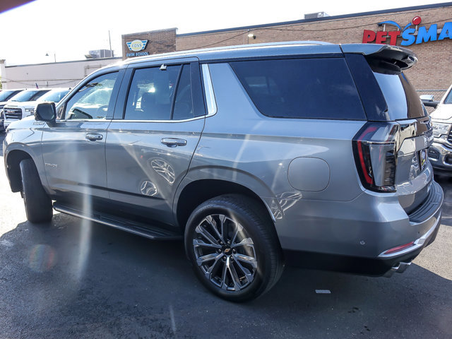 Used 2026 Chevrolet Tahoe High Country w/ Sun And Tow Package AWD/4WD image 4