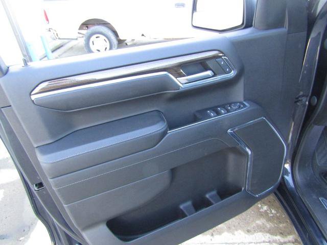 Used 2023 Chevrolet Silverado 1500 RST AWD/4WD image 21