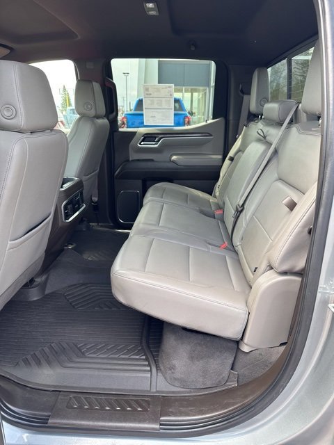 Used 2024 Chevrolet Silverado 1500 LTZ image 12