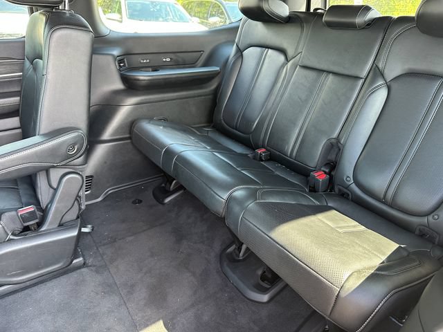 Used 2023 Jeep Wagoneer Series III w/ Convenience Group I AWD/4WD image 13