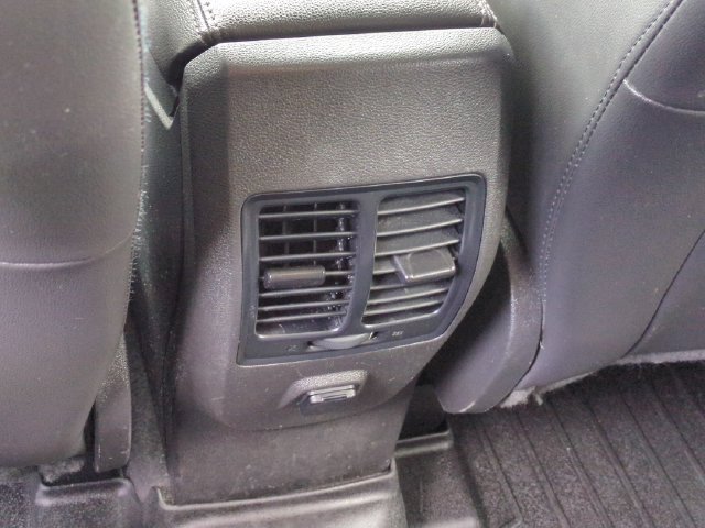 Certified 2019 Ford Escape SE AWD/4WD image 29