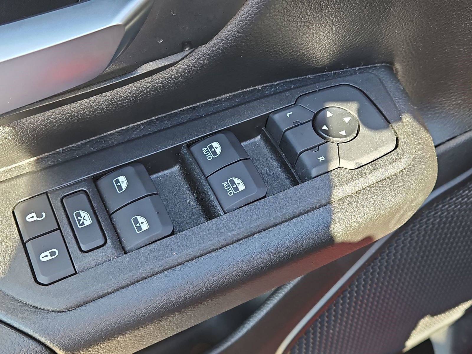 Used 2025 RAM 1500 Tradesman w/ Night Edition image 9